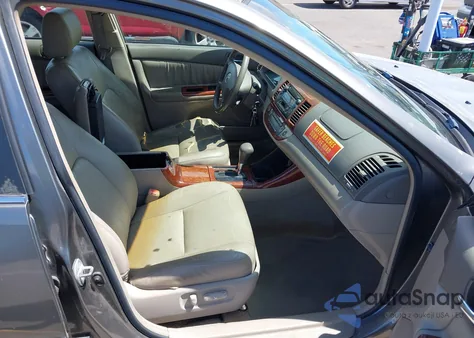 2004 Toyota Camry Le/Se/Std/Xle из США, поврежденный, VIN 4T1BE32K24U864455